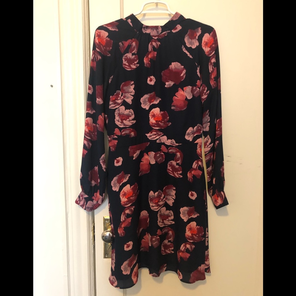 🌸 Banana Republic Floral Dress